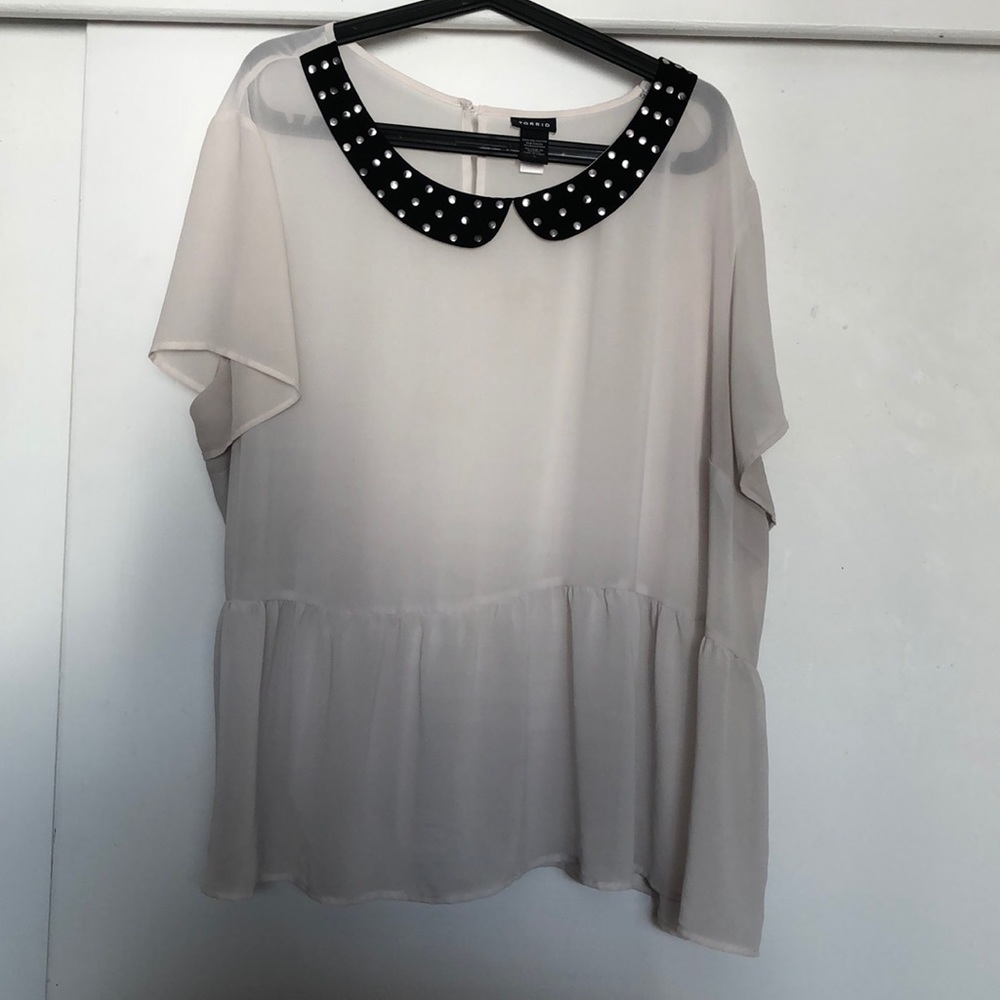 Collard baby doll shirt